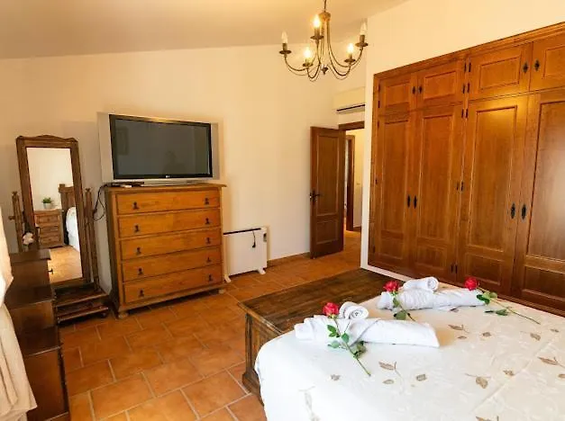 Apartment Casa Rural Villa Con Piscina Y Parking Olias 12 La Cala Del Moral Spain