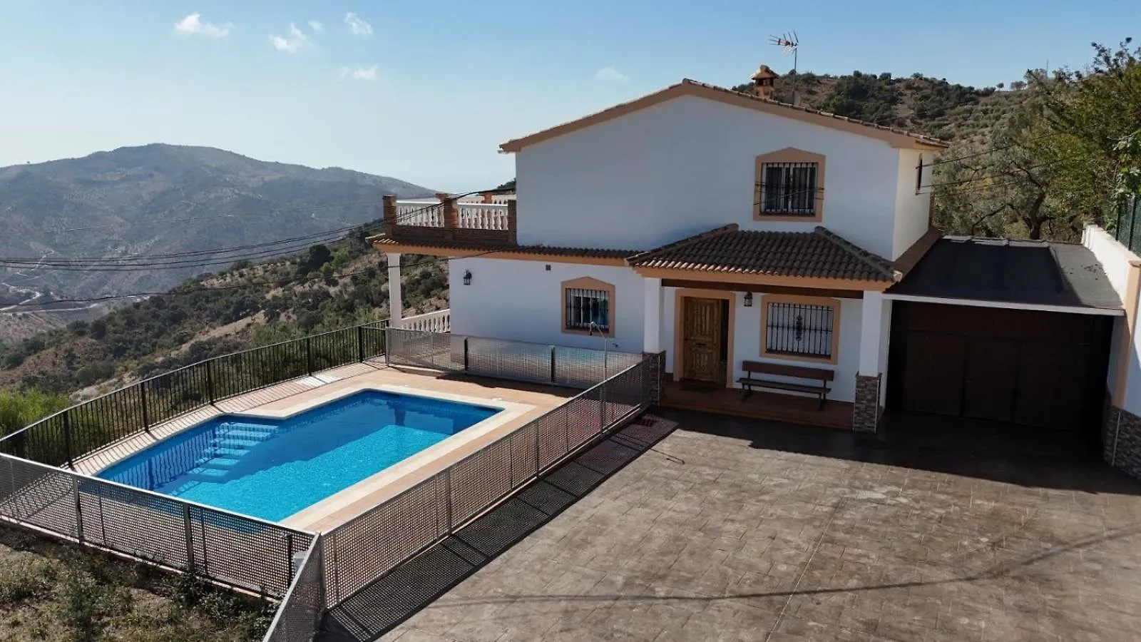 Casa Rural Villa Con Piscina Y Parking Olias 12 La Cala Del Moral 0*,  Spain